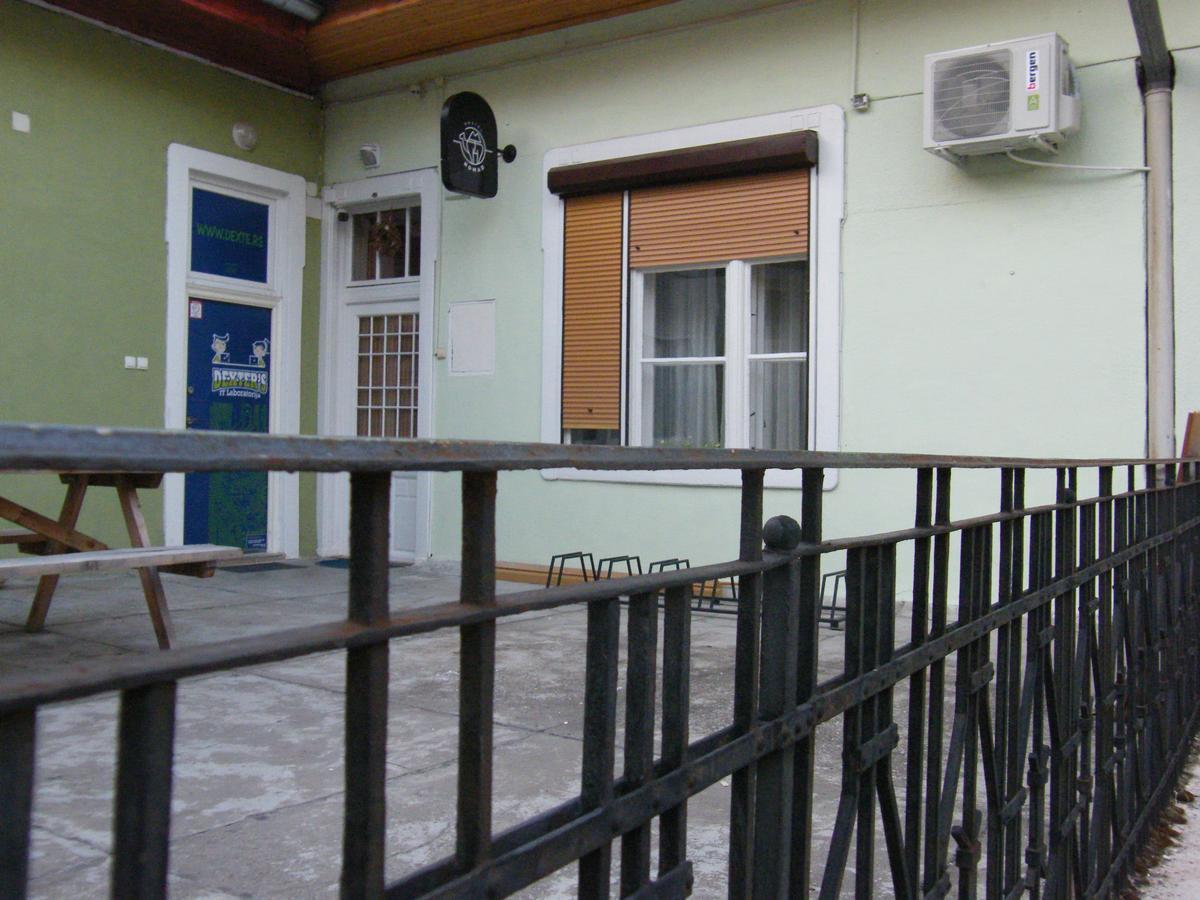 Hostel Nomad Нови Сад Екстериор снимка