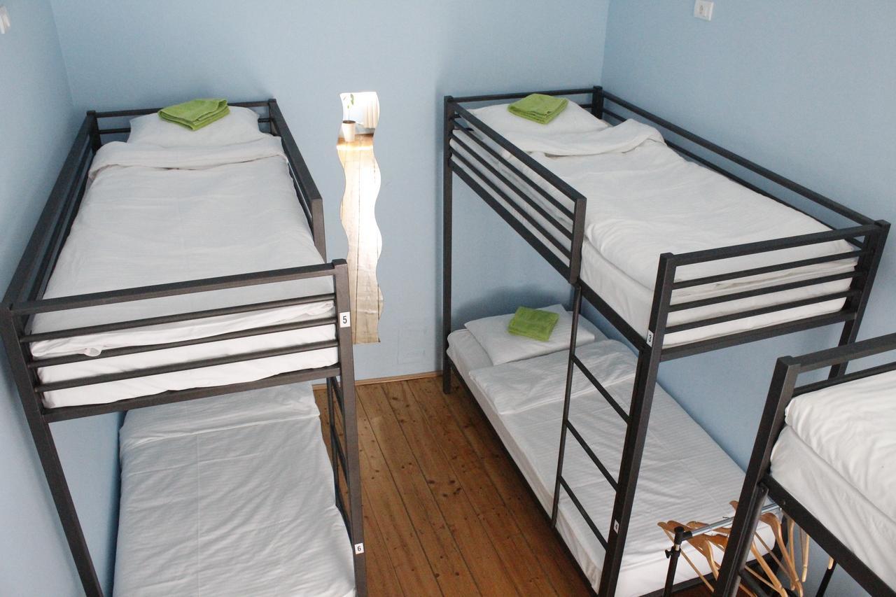 Hostel Nomad Нови Сад Екстериор снимка